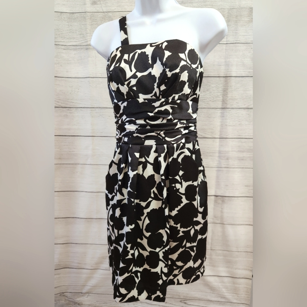 Elegant Black and White Floral Dress